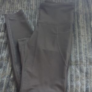 Old Navy Active High Rise Elevate Leggings-Brown